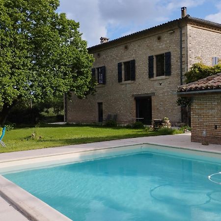 Domaine Les Garrigues Bed & Breakfast Puygaillard-de-Quercy ภายนอก รูปภาพ