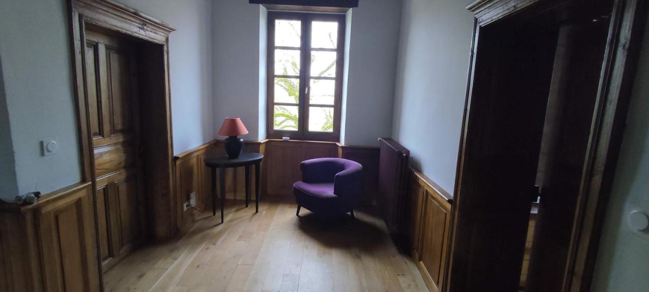 Domaine Les Garrigues Bed & Breakfast Puygaillard-de-Quercy ภายนอก รูปภาพ
