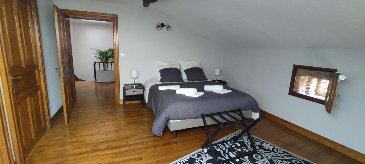Domaine Les Garrigues Bed & Breakfast Puygaillard-de-Quercy ภายนอก รูปภาพ